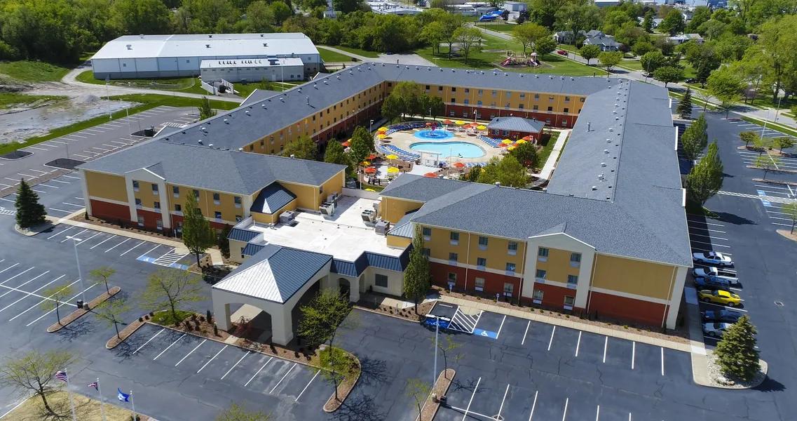 Cedar Point's Express Hotel hotel detail image 2