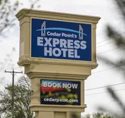Cedar Point's Express Hotel hotel detail image 5