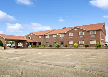 My Hometown Inn hotel thumbnail 2
