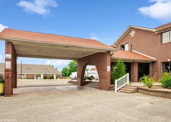 My Hometown Inn hotel thumbnail 4