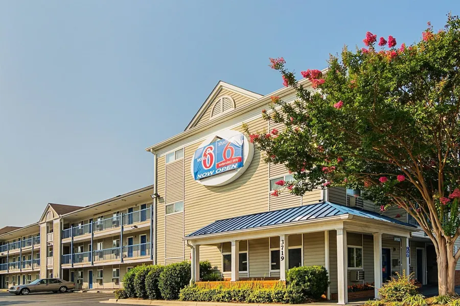 Motel 6 - Fayetteville, NC - Fort Liberty Area hotel detail image 2