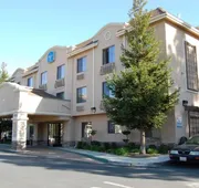 Pleasant Hill Inn hotel detail image 4