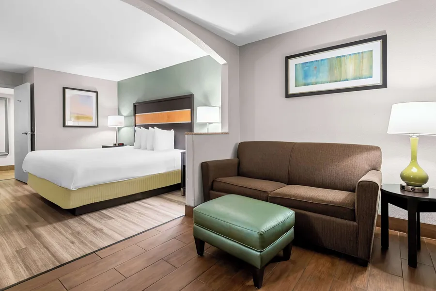 Best Western Executive Suites hotel detail image 6