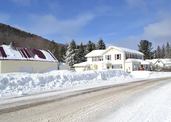 Mountain Treasure B&B hotel thumbnail 2