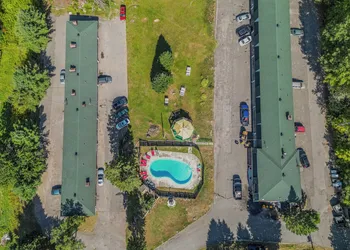 Motel Le Sainte-Adèle hotel thumbnail 4