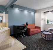 Baymont by Wyndham Boardman hotel detail image 7