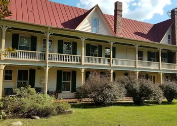 Hummingbird Inn hotel thumbnail 5