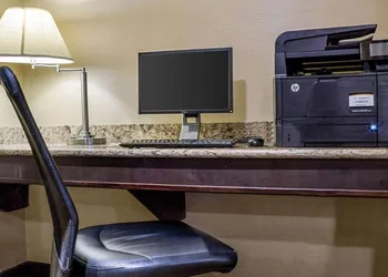 MainStay Suites Bismarck hotel thumbnail 5