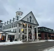 Thayers Inn hotel detail image 5