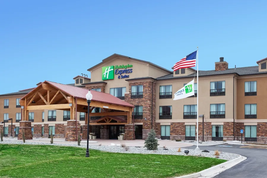 Holiday Inn Express Hotel & Suites Lander by IHG hotel detail image 2