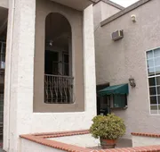 Queens Inn Anaheim hotel detail image 3