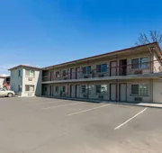 Econo Lodge hotel detail image 3
