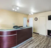 Econo Lodge hotel detail image 7