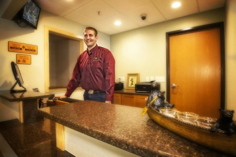 Junction Inn Suites & Conference Center hotel detail image 6
