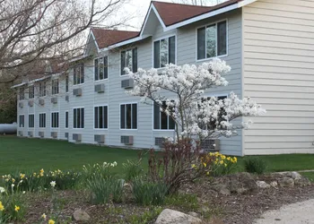 Parkwood Lodge - Door County hotel thumbnail 8