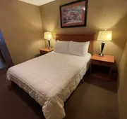 Elkwater Lake Lodge hotel detail image 5