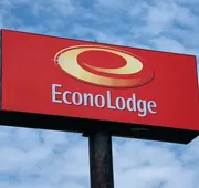 Econo Lodge Crystal Coast hotel detail image 5