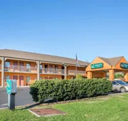 Quality Inn Johnson City near Downtown hotel detail image 5