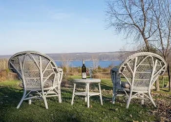 Savannah House Wine Country Inn & Cottages hotel thumbnail 4