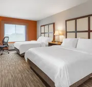 Holiday Inn Express Hotel & Suites Albert Lea - I-35 by IHG hotel detail image 7