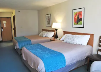 Heritage Inn hotel thumbnail 2