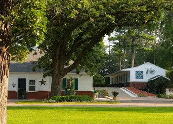 Oak Park Inn hotel thumbnail 4