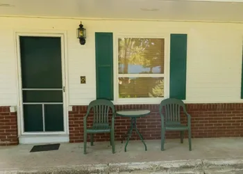 Oak Park Inn hotel thumbnail 8