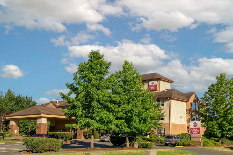 Best Western Plus Park Place Inn & Suites hotel detail image 2