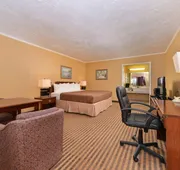 Executive Plus Inn & Suites hotel detail image 3