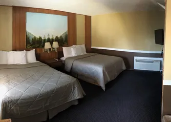 Geneva Inn hotel thumbnail 6