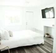 Naramata Courtyard Suites hotel detail image 3