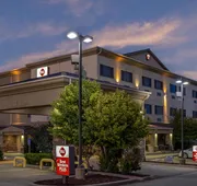 Best Western Plus Shamrock Inn & Suites hotel detail image 3