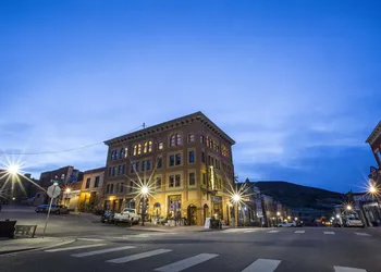 Victor Hotel hotel thumbnail 3