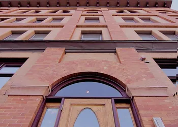 Victor Hotel hotel thumbnail 8