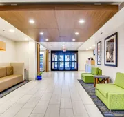 Holiday Inn Express Vincennes by IHG hotel detail image 3