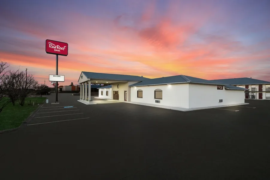 Red Roof Inn Nacogdoches hotel detail image 6