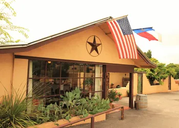 The Maverick Inn hotel thumbnail 2
