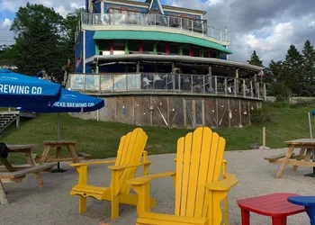 The Tuna Blue Inn and Restaurant hotel thumbnail 2