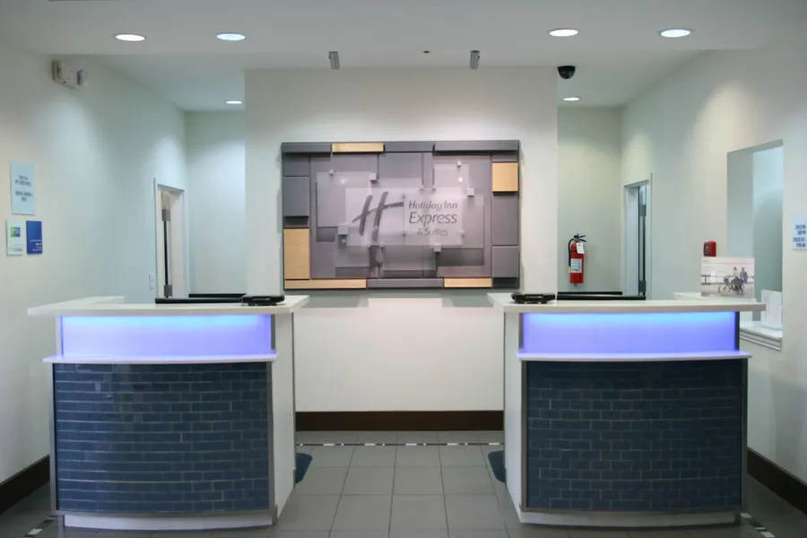 Holiday Inn Express Hotel & Suites Clute - Lake Jackson by IHG hotel detail image 2