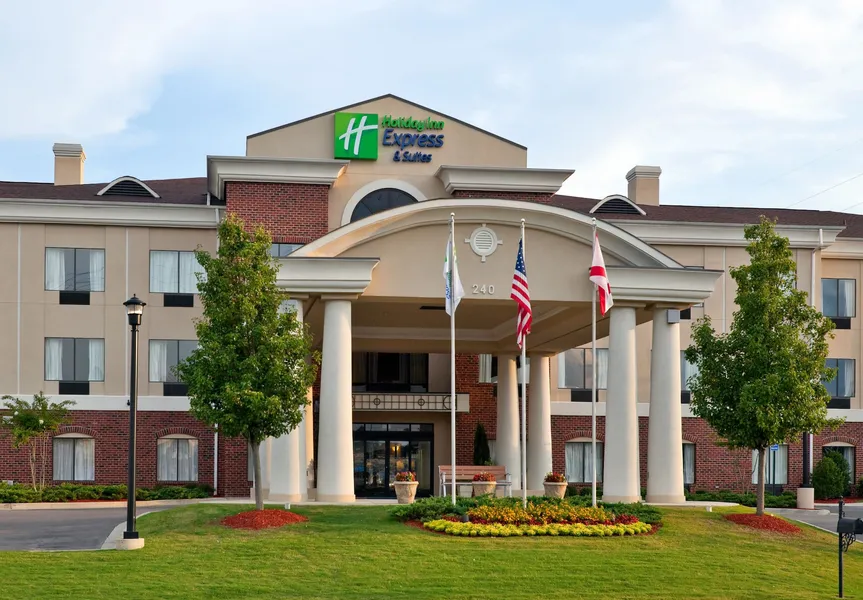 Holiday Inn Express Hotel & Suites Pell City by IHG hotel detail image 2