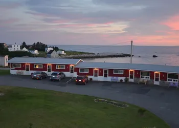 Clifty Cove Motel hotel thumbnail 3