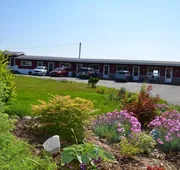 Clifty Cove Motel hotel detail image 4