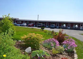 Clifty Cove Motel hotel thumbnail 4