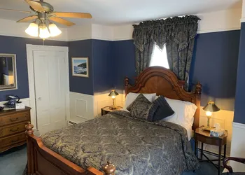 Come From Away B&B Inn hotel thumbnail 7
