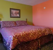 Royal Inn and Suites hotel detail image 7