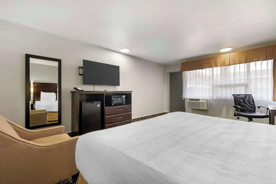 Best Western Red Carpet Inn hotel detail image 6