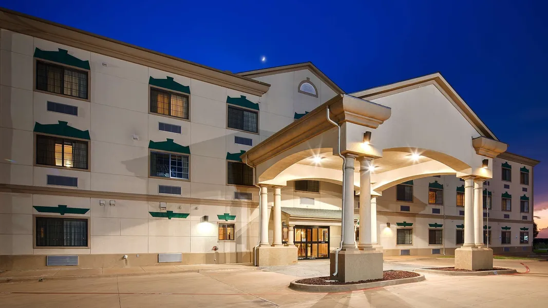 Best Western Henrietta Inn & Suites hotel detail image 2