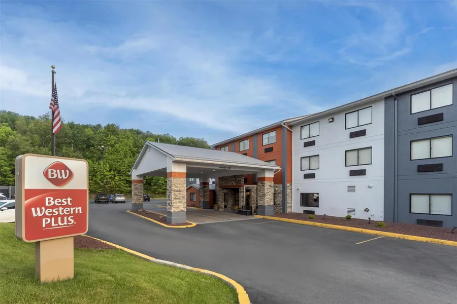 Best Western Plus Executive Inn hotel detail image 2