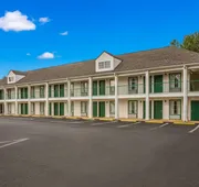 Quality Inn & Suites Greensboro near Lake Oconee hotel detail image 3