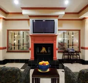 Holiday Inn Express Hotel & Suites Fairfield - North by IHG hotel detail image 5